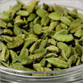  small dry Cardamom seeds
