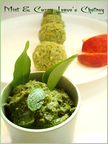 Mint & Curry Leaves Chutney